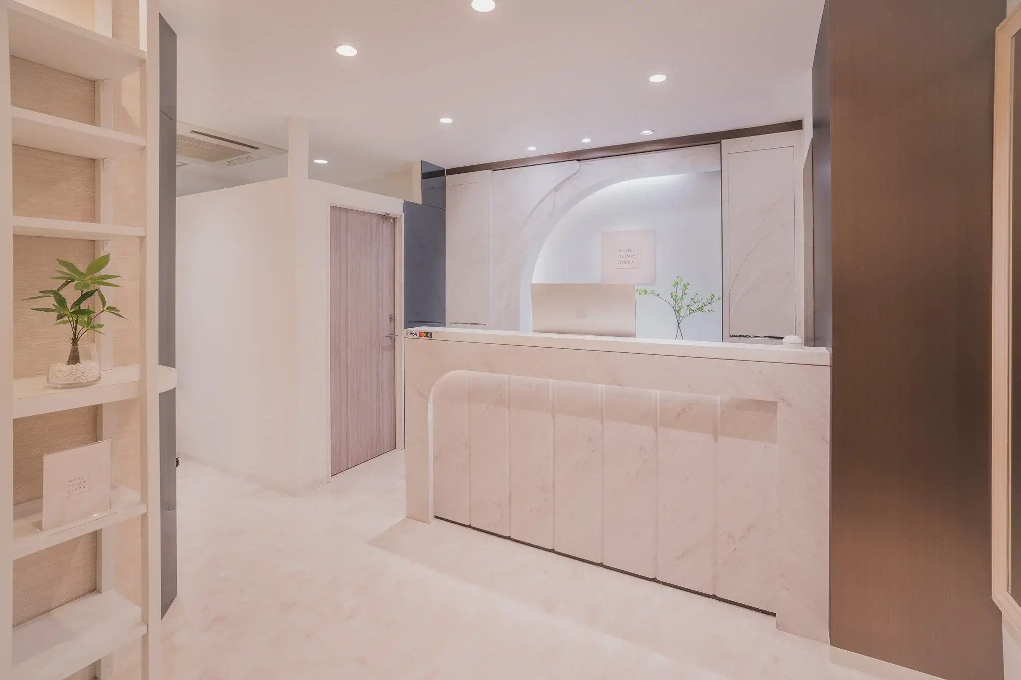 ROHE CLINIC GINZA 1